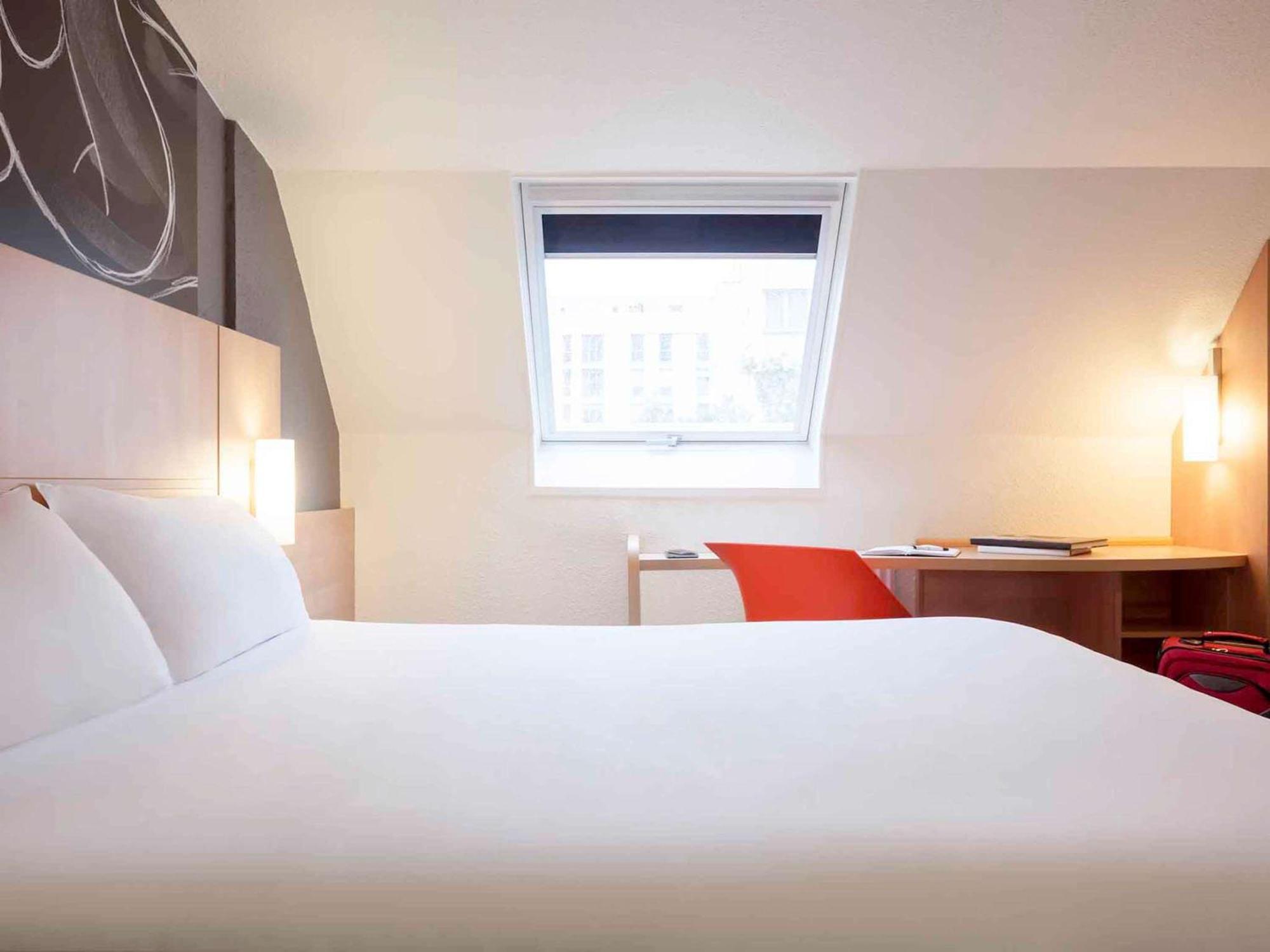 Ibis Maine Montparnasse Hotel Paris Exterior photo