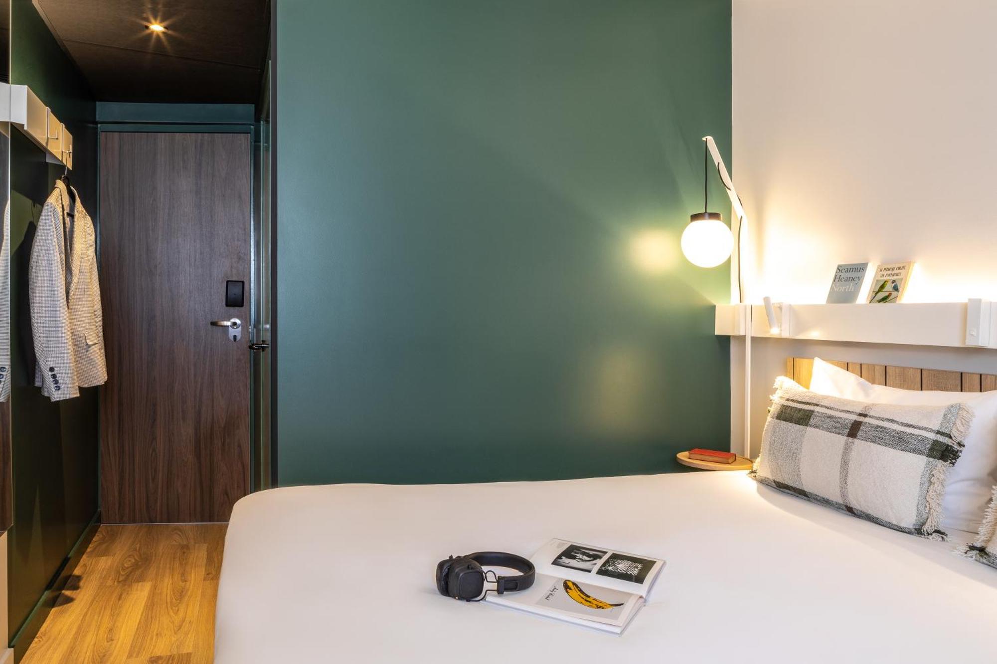 Ibis Maine Montparnasse Hotel Paris Exterior photo